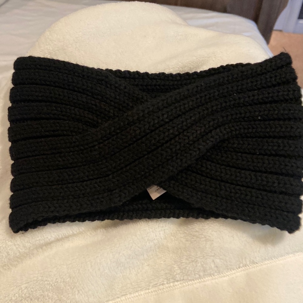 UGG 0565752 Headband Twist Cable Knit Wrap One Size black